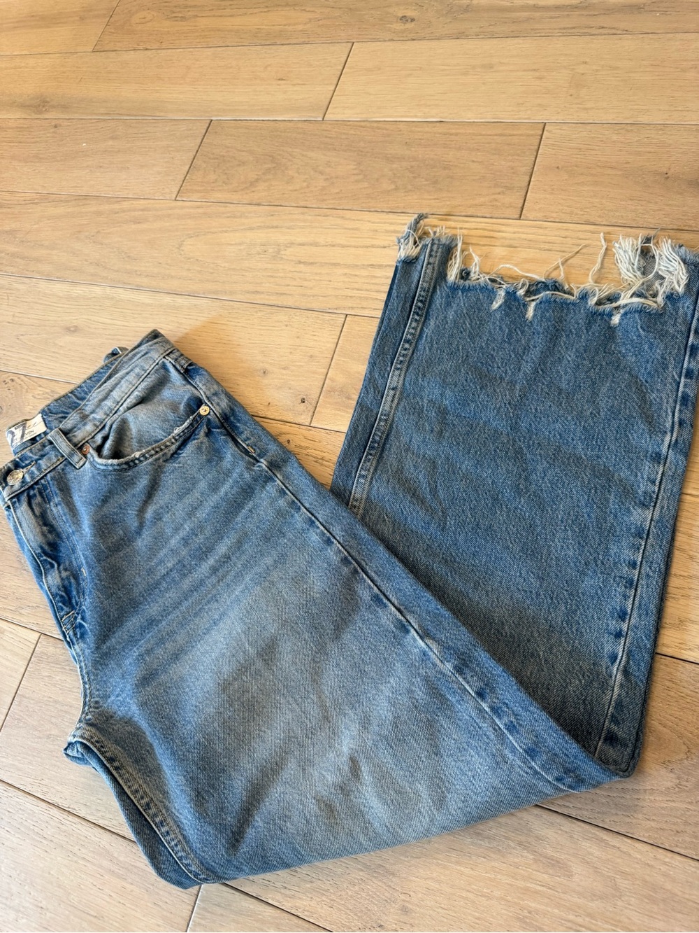 We The Free Medium Blue Wide-Leg Frayed Hem Jeans